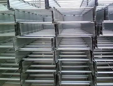 安裝電纜橋架有哪些注意事項(xiàng)？南寧電纜橋架生產(chǎn)廠家揭秘